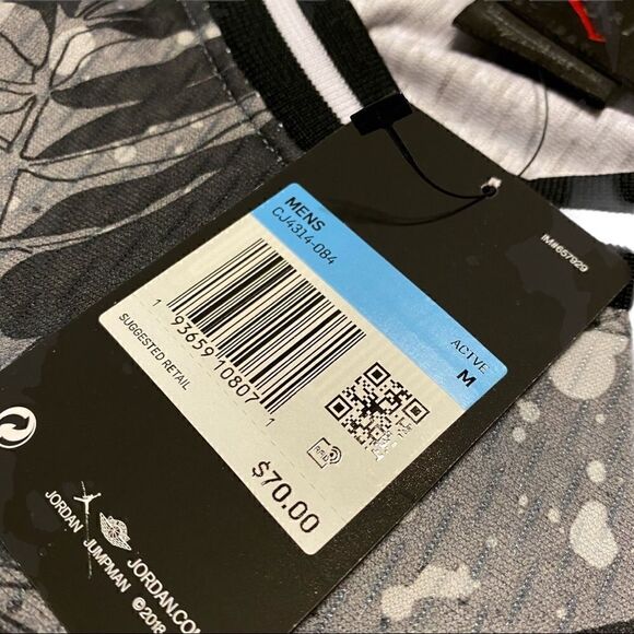 Nike Air Jordan Wings “Floral” Jersey Top size Medium - Picture 7 of 7